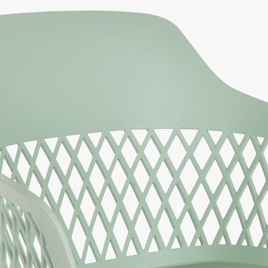 Cadeira PP Verde 57x57x80,5 - Gato Preto