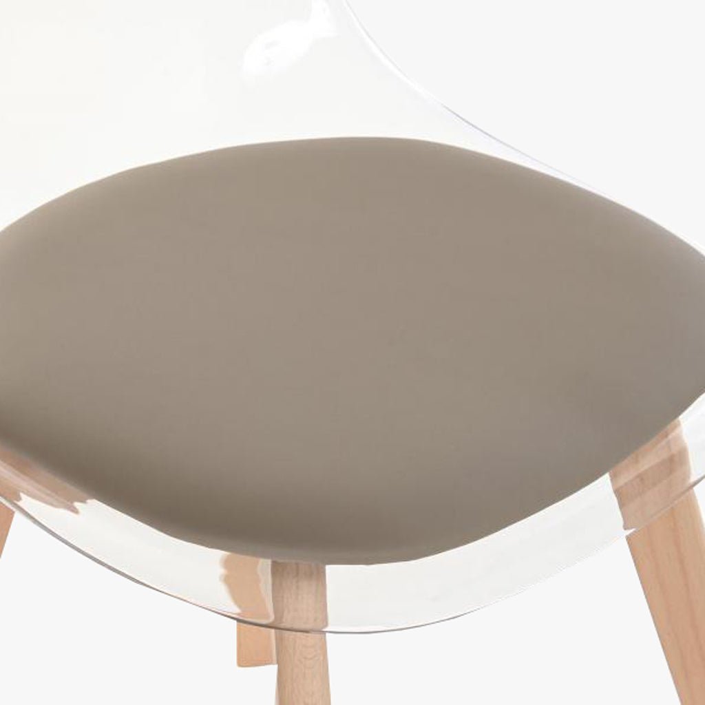 Cadeira Transparente Bege 54X47X83 EAMES - Gato Preto