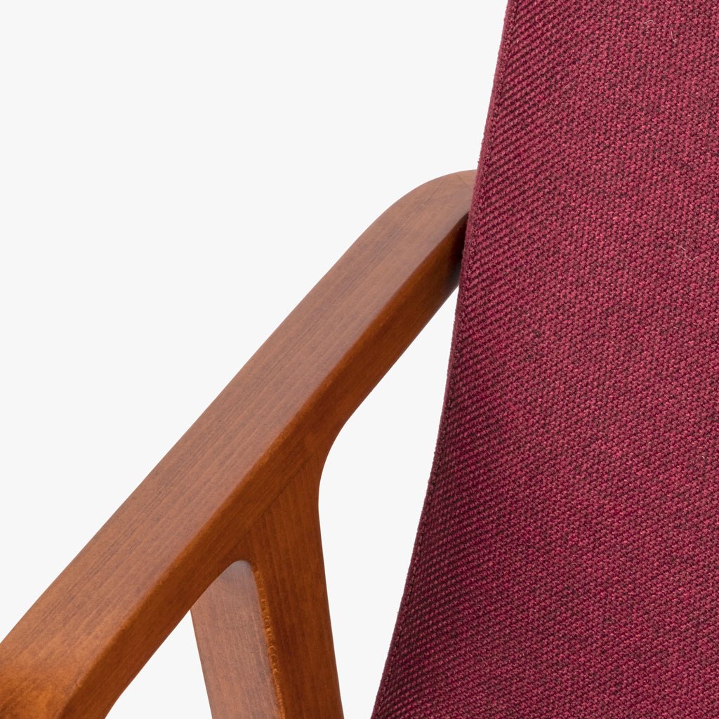 Cadeira Vermelha sem Braços RIGA - Gato Preto