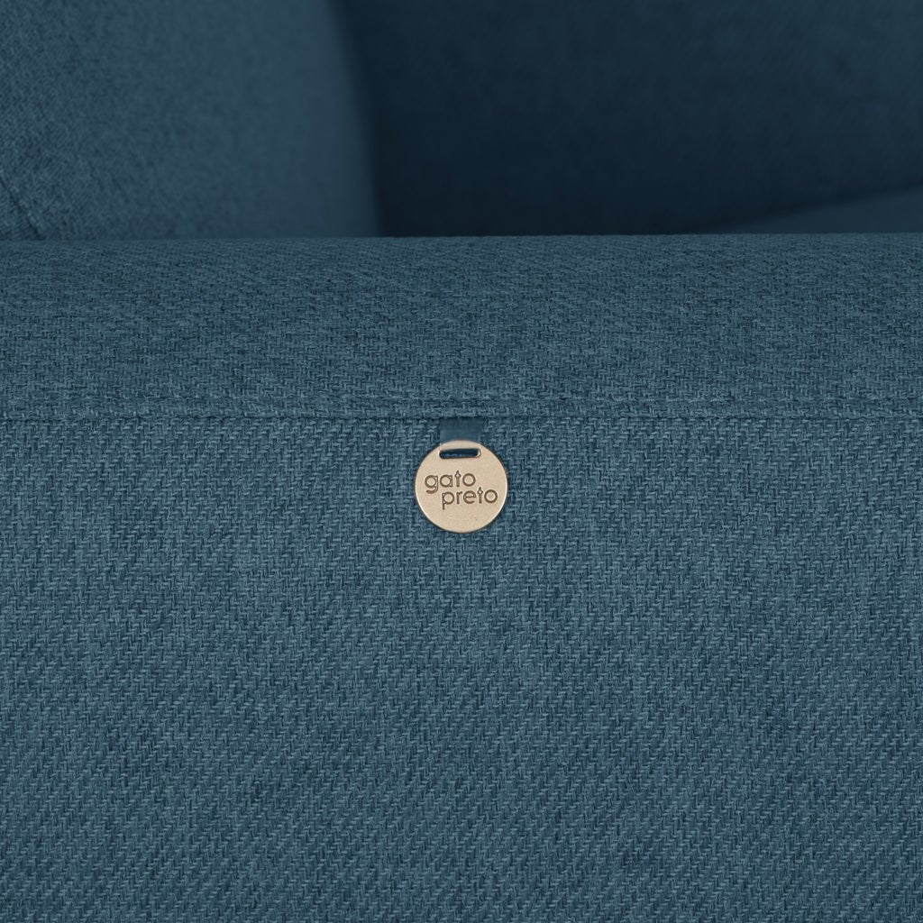 Cadeirão azul MARLON - Gato Preto