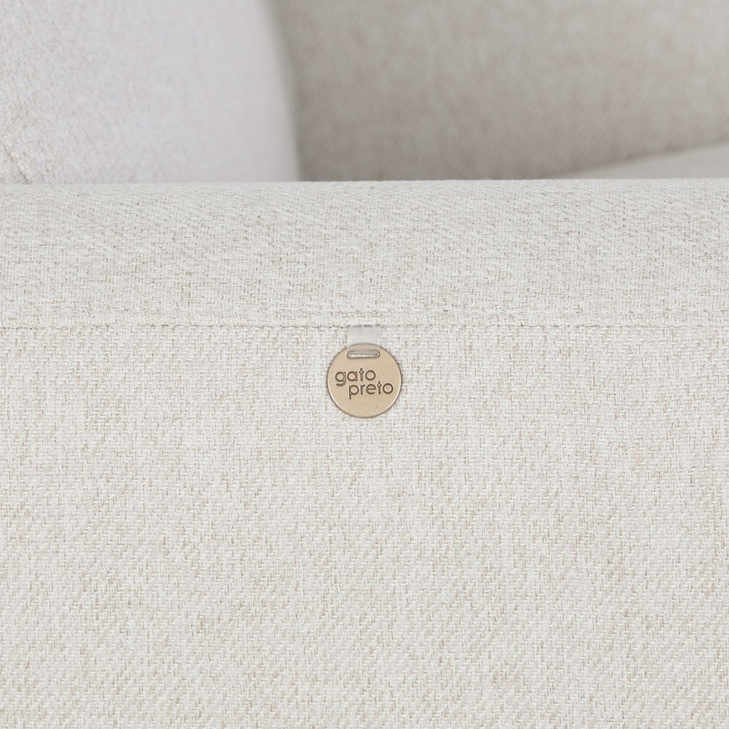 Cadeirão bege MARLON - Gato Preto