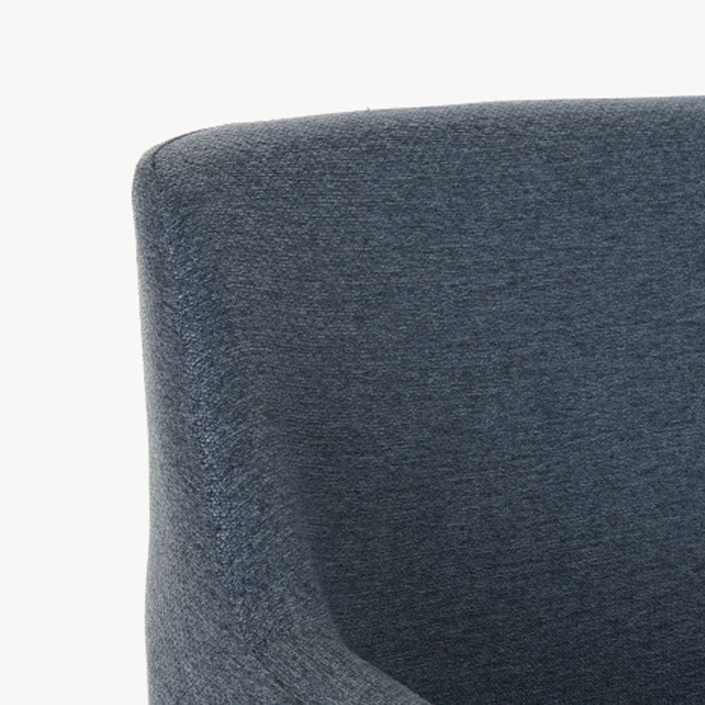 Cadeirão Cosmopolite Pé em Metal | Azul | 66x62x75 cm - Gato Preto