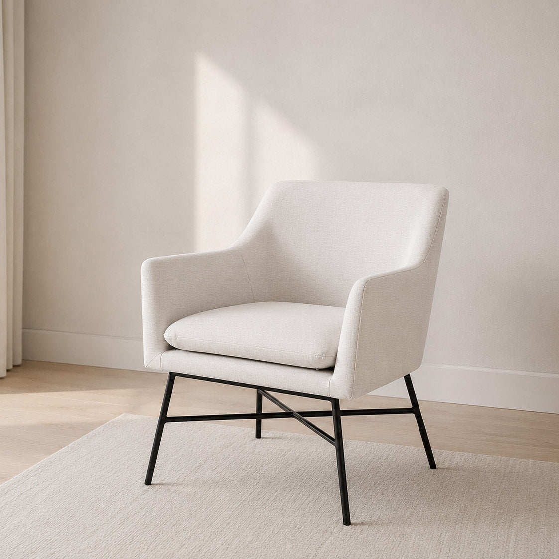 Cadeirão Cosmopolite Pé em Metal | Bege | 66x62x75 cm - Gato Preto