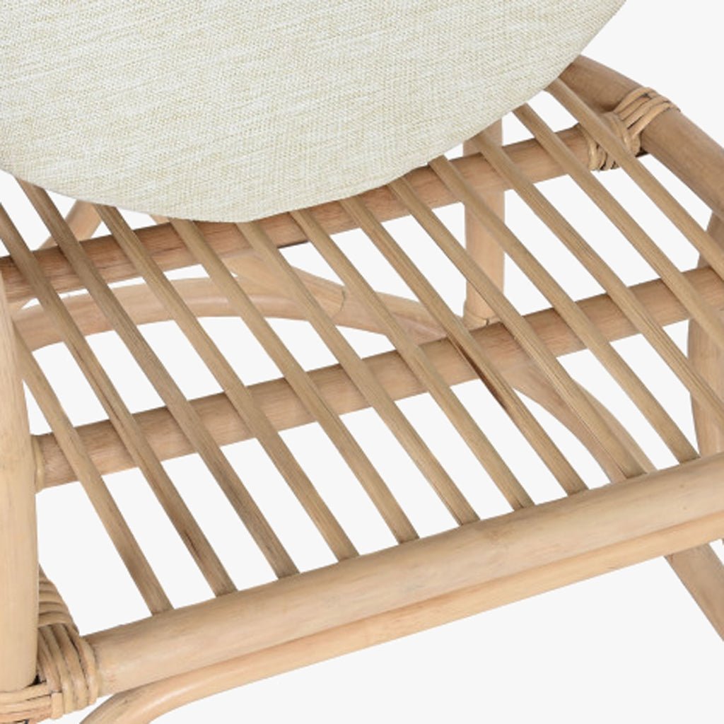 Cadeirão de Rattan Folha 63x68x81 - Gato Preto