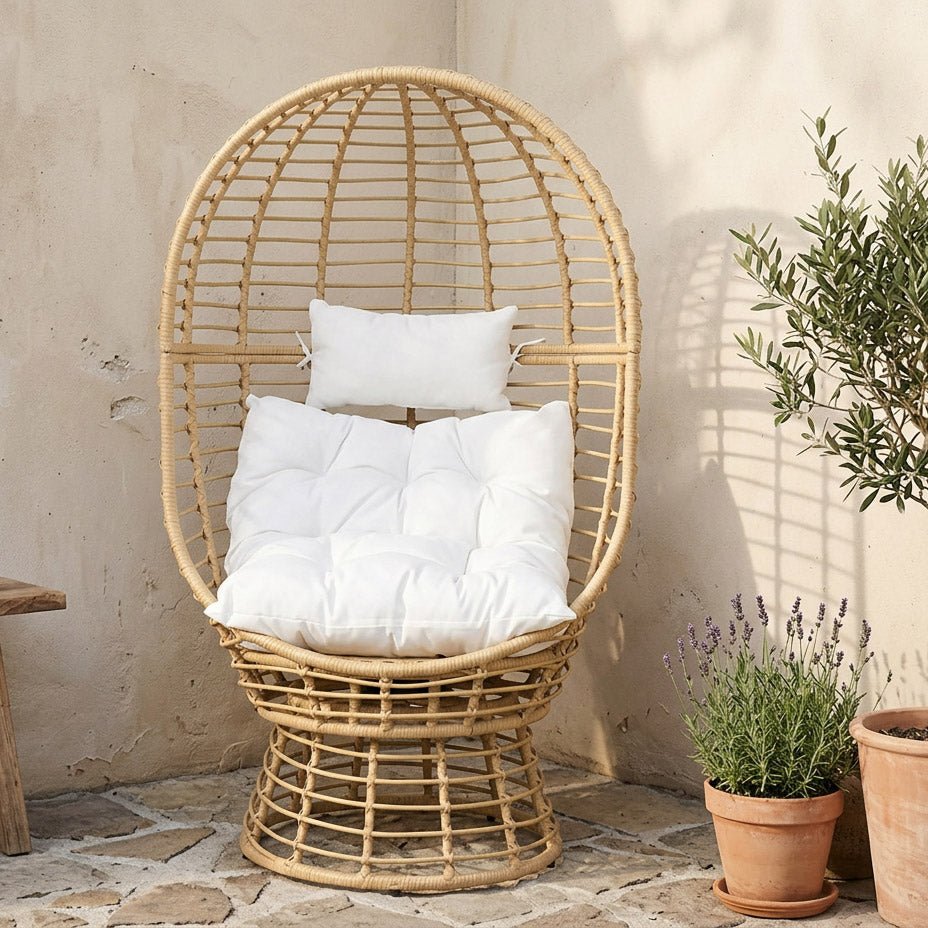 Cadeirao de Rattan Giratório 83x73x143 COMPORTA - Gato Preto