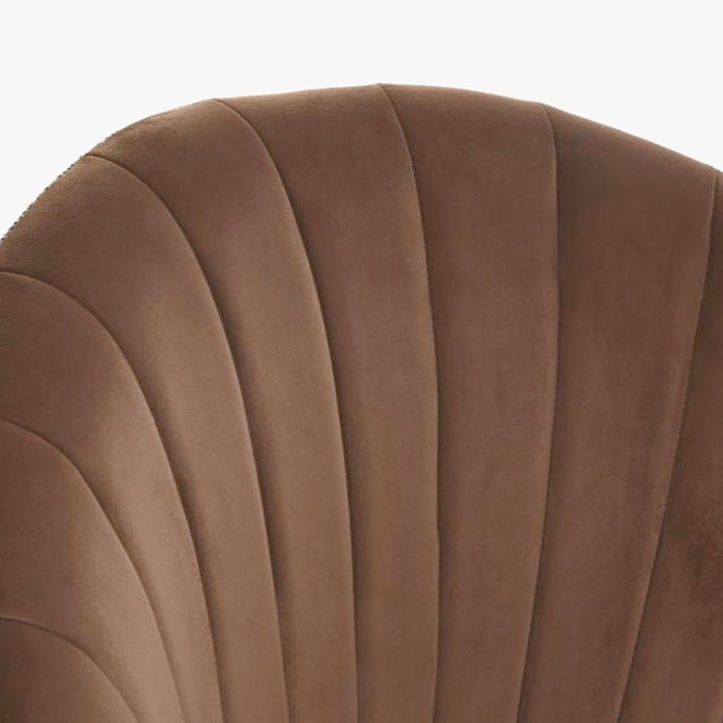 Cadeirão Padrão Castanho 69x69x85 VERSAILLES - Gato Preto