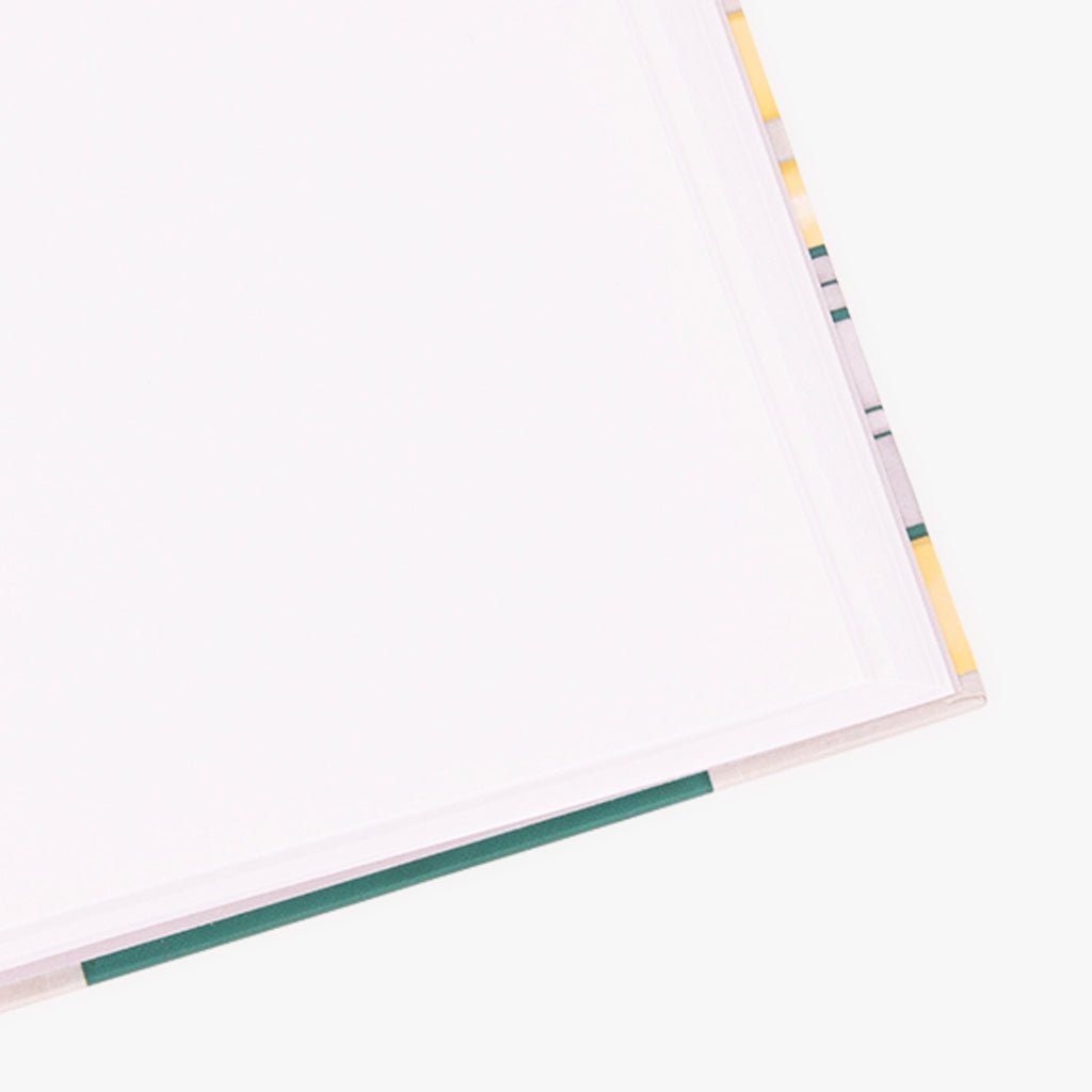Caderno Capa Dura Pautado Casas A5 VILLAGE - Gato Preto