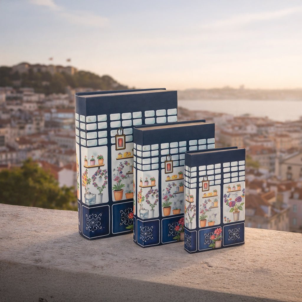 Caixa Livro Azul KIOSK - Gato Preto