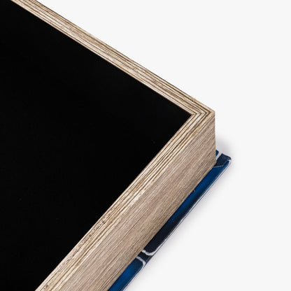 Caixa Livro Azul KIOSK - Gato Preto