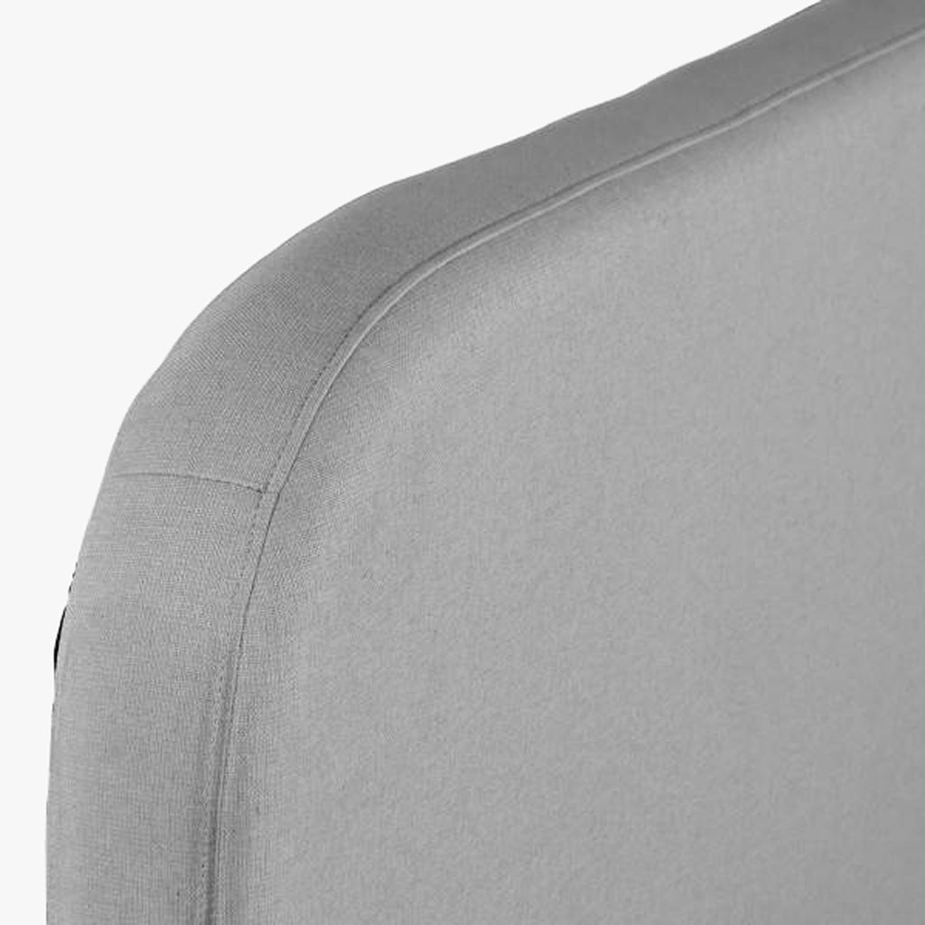 Cama Tecido com Cabeceira Arredondada e Pés de Madeira Cinza SERENA - Gato Preto