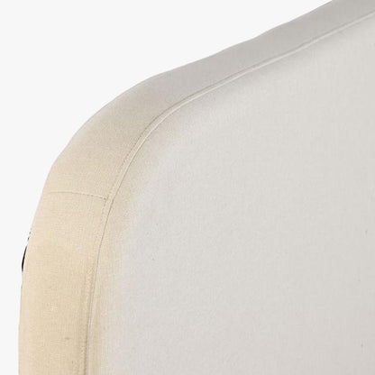 Cama Tecido com Cabeceira Arredondada e Pés de Madeira Cru SERENA - Gato Preto