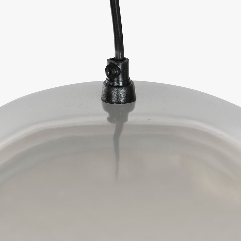 Candeeiro de Teto Bola Prateado ICONIC - Gato Preto