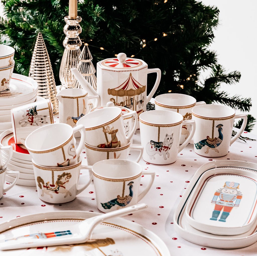 Caneca Gato e Rena CARROSSEL - Gato Preto