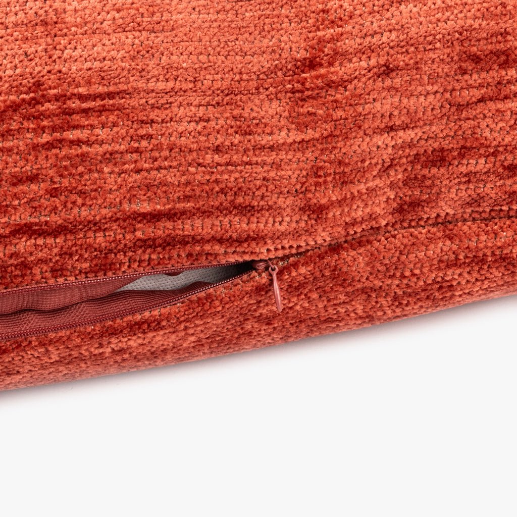 Capa de Almofada Chenile Rosa Velho 60x60 INDIE - Gato Preto