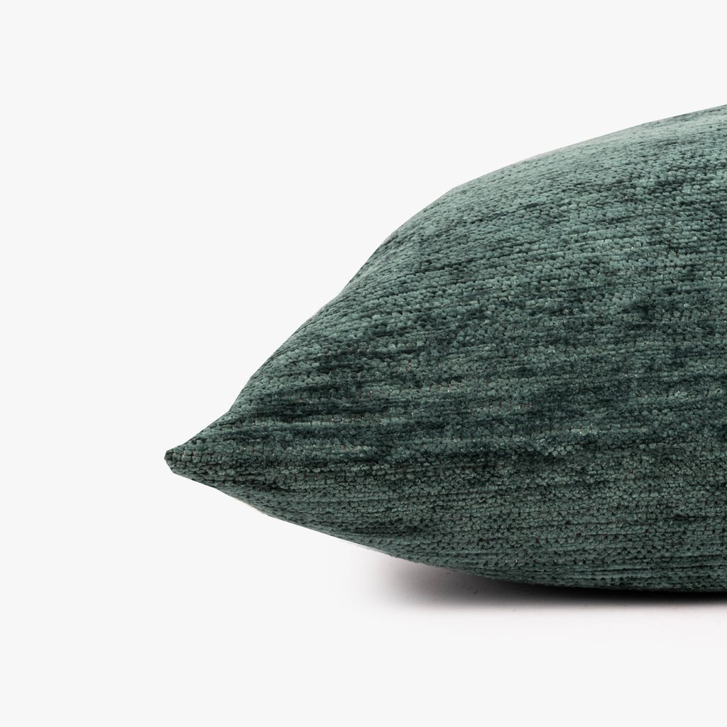 Capa de Almofada Chenile Verde 60x60 INDIE - Gato Preto