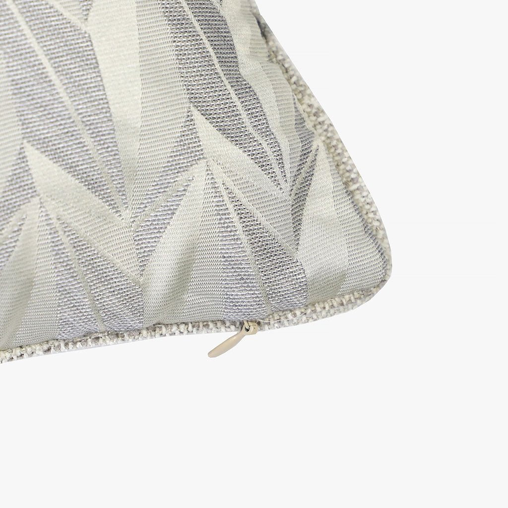 Capa de Almofada Geométrica Natural LAKI - Gato Preto