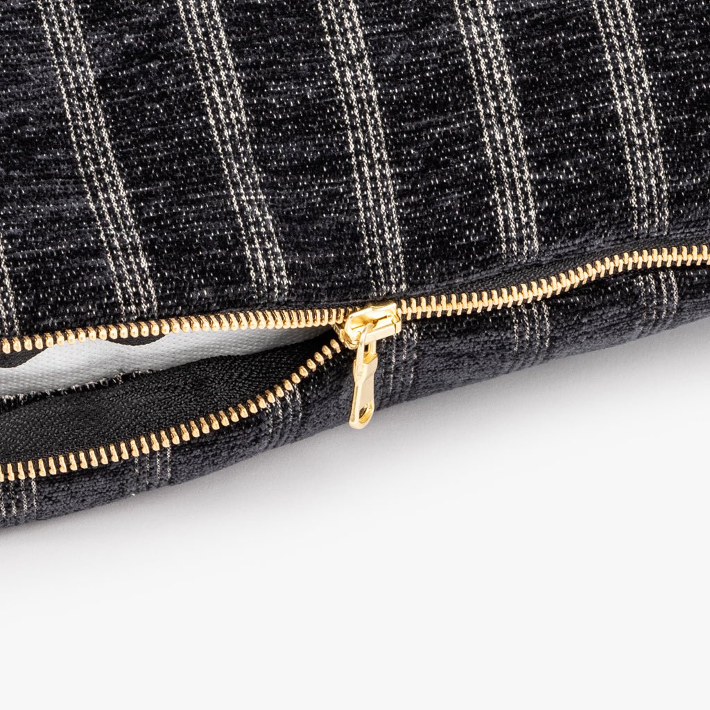 Capa de Almofada Riscas Preto ALBA - Gato Preto