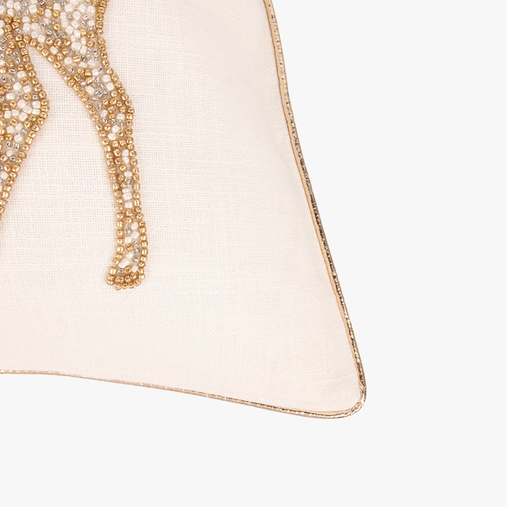 Capa de Almofada Veado com Missangas NEW BRIGHT - Gato Preto