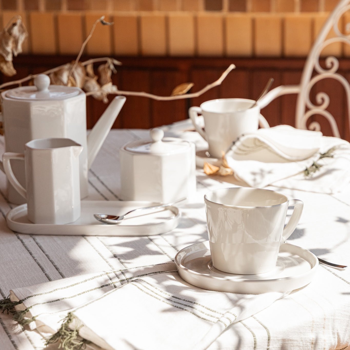 Chávena de Chá com Pires 220 ml BRIGHT WHITE - Gato Preto