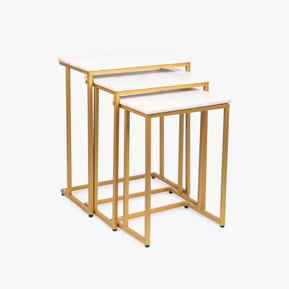 Conjunto de Três Mesas de Apoio com Tampos de Mármore 62x62x40,50 AGRA - Gato Preto