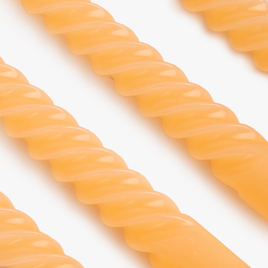 Conjunto de Velas Castiçal Espiral Laranja MARSHMALLOW - Gato Preto