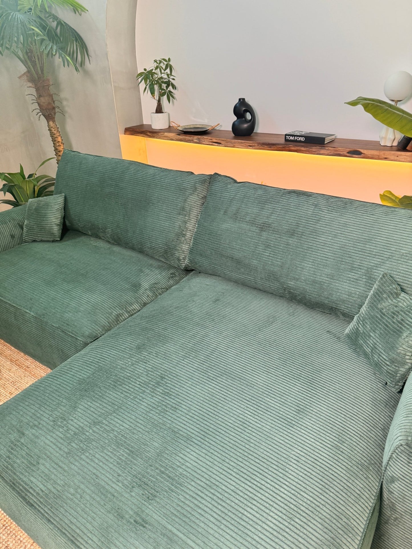 CÓPIA TESTE - Sofá cama com chaise longue reversível verde LAUREN (Cópia) - Gato Preto