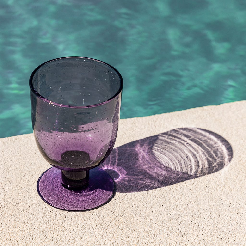 Copo com Pé Púrpura BUBBLES - Gato Preto