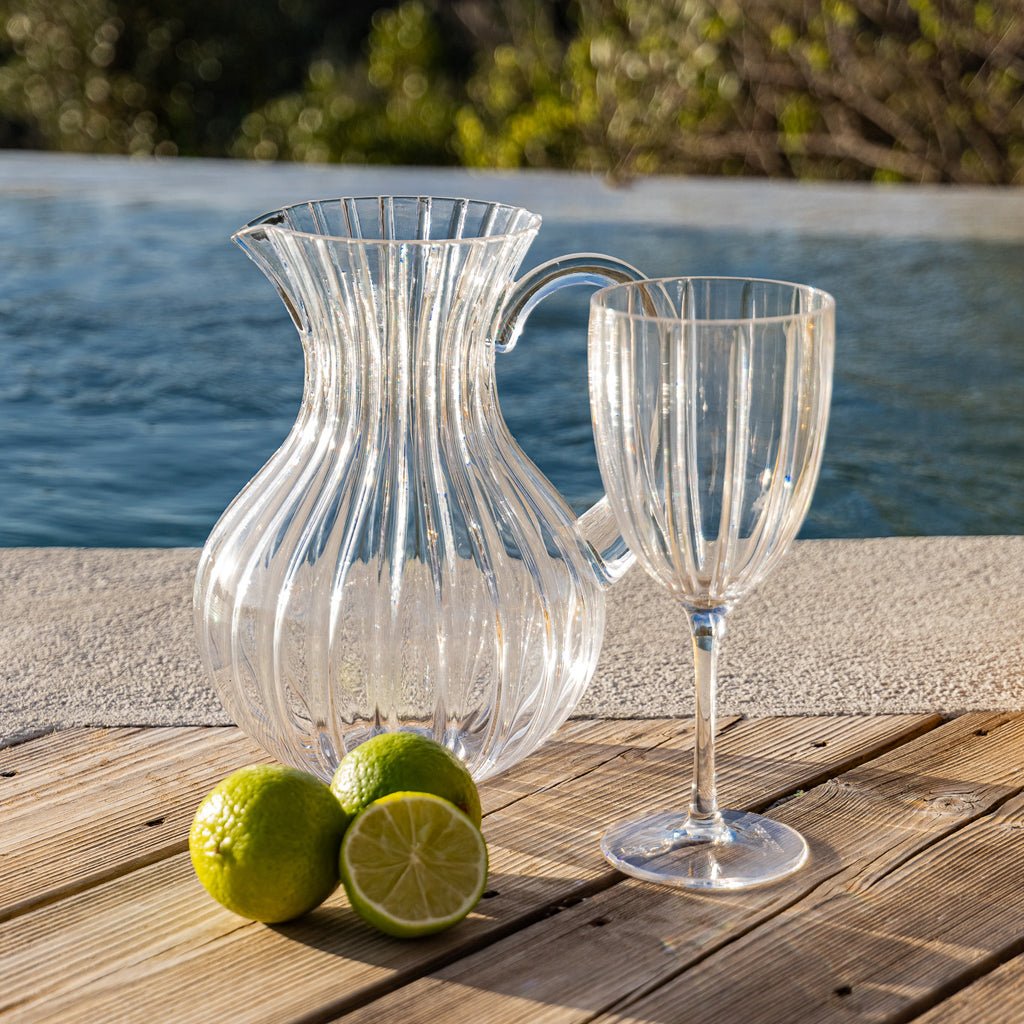 Copo de Acrílico com Pé Transparente 410 ml VITORIA - Gato Preto