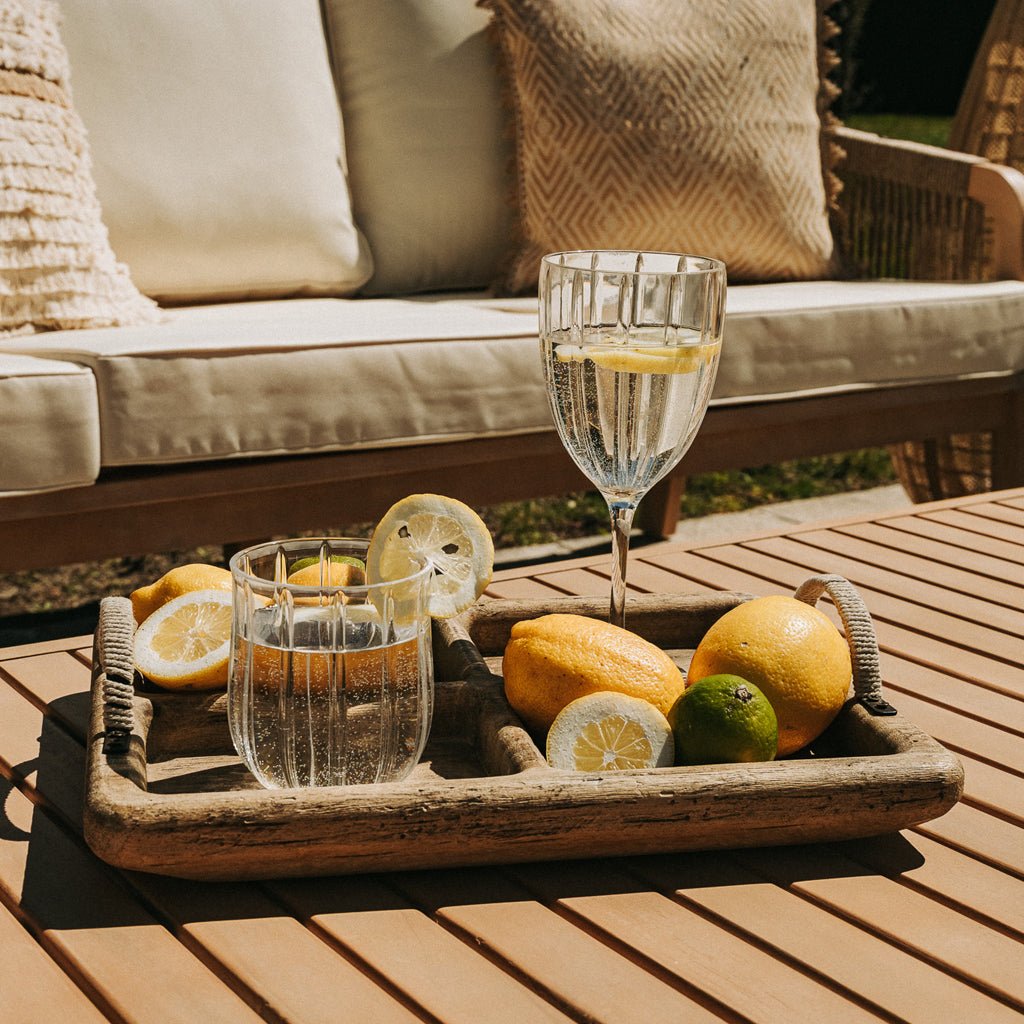 Copo de Acrílico com Pé Transparente 410 ml VITORIA - Gato Preto