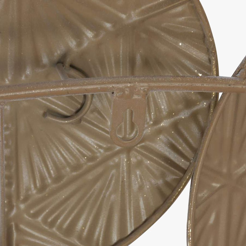 Decoração de Parece Círculos Metal BRILHO - Gato Preto