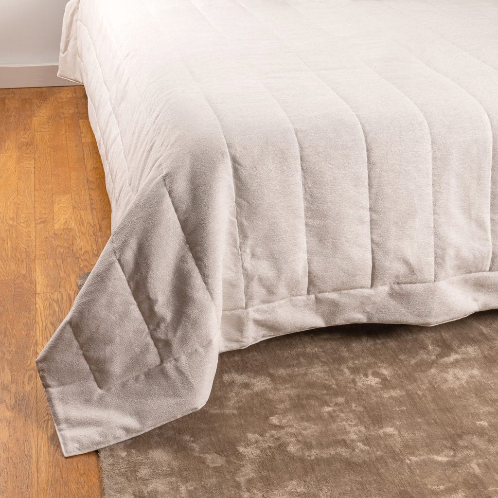 Edredão branco 240x260cm HERITAGE - Gato Preto