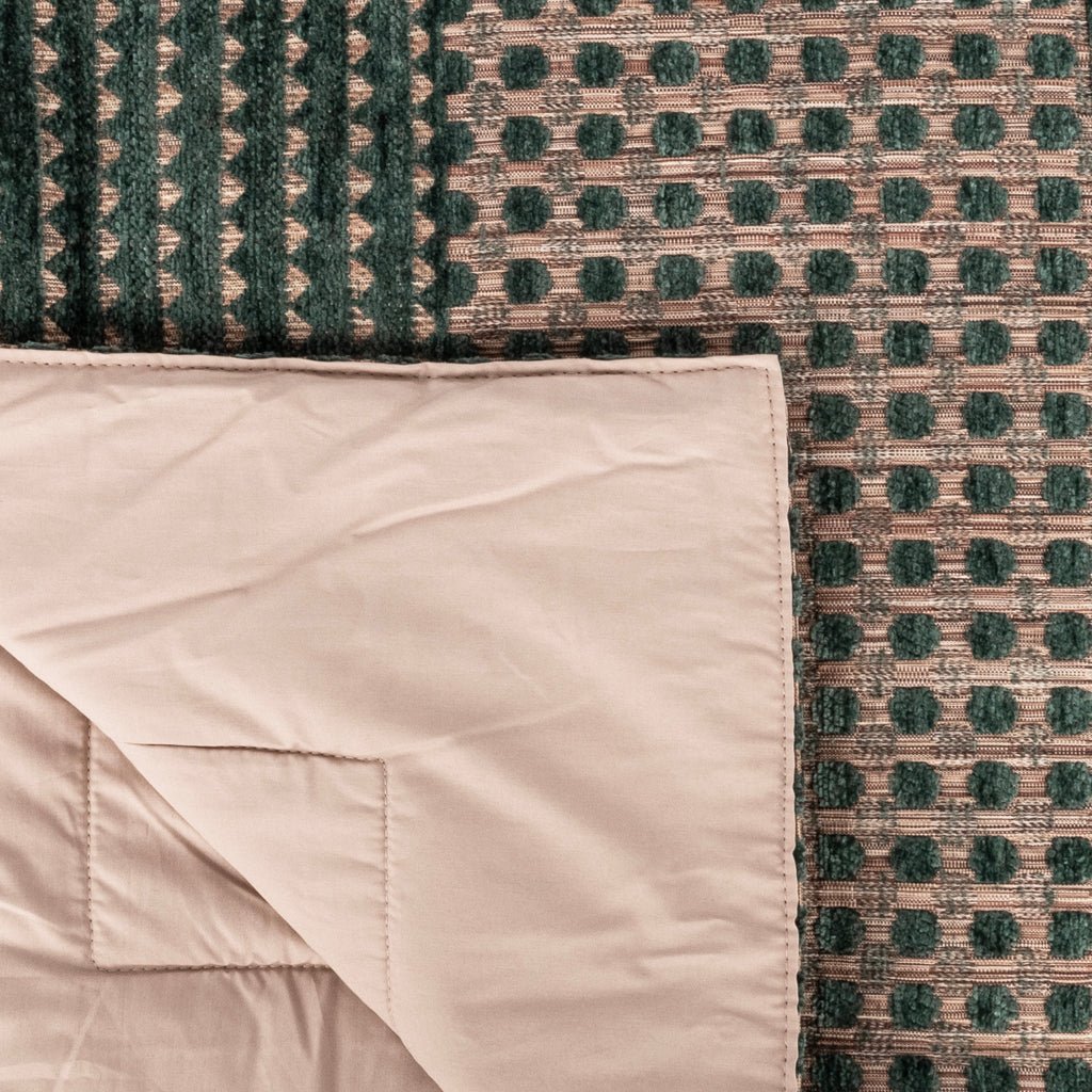Edredão para Cama de Chenile Verde INDIE - Gato Preto