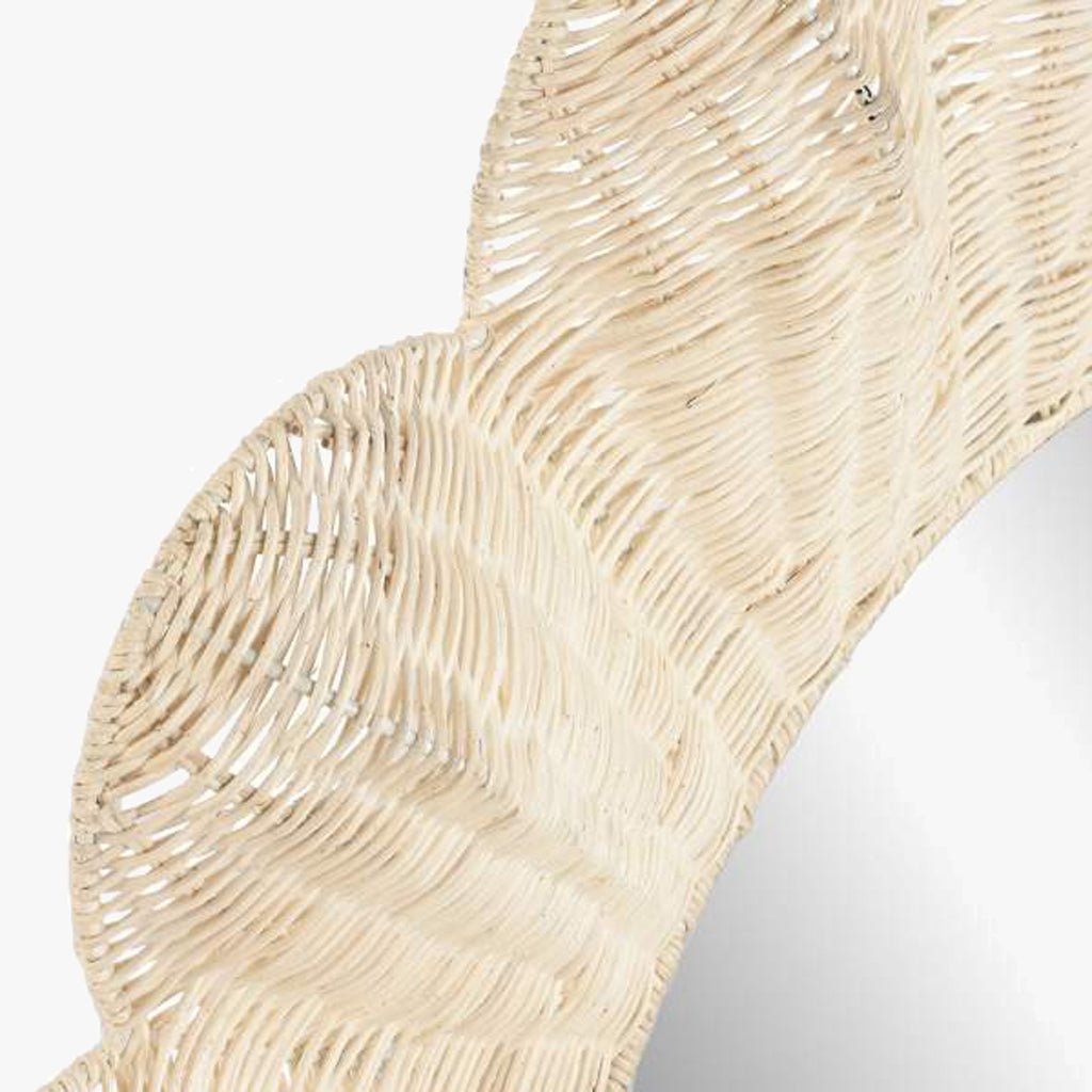 Espelho Flor Rattan D91 SOLEA - Gato Preto