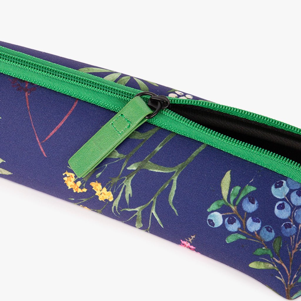 Estojo Neoprene Flores GARDEN MEMORIES - Gato Preto