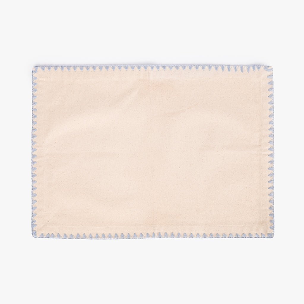 Individual de Algodão Bege com Bordado Azul PORTOBELLO - Gato Preto