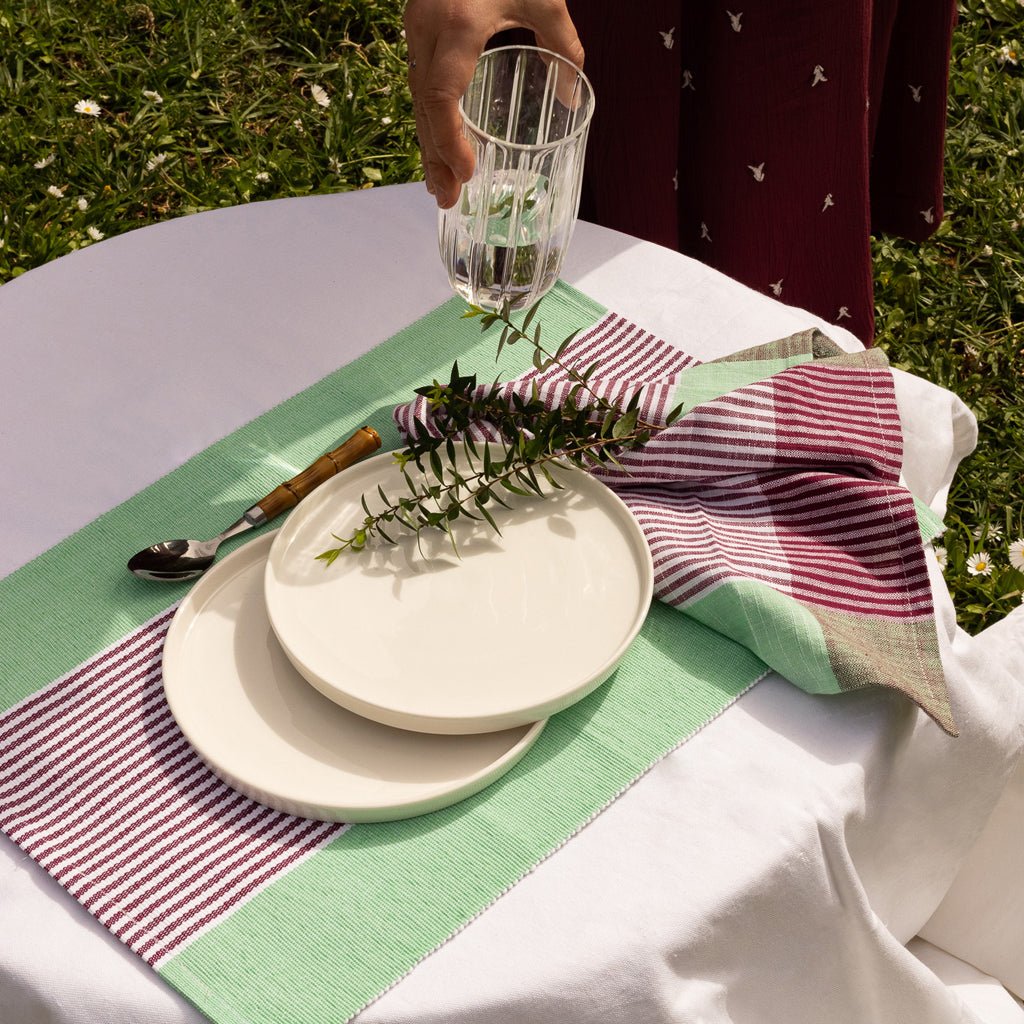 Individual de Algodão Riscas Violeta e Verde 30x50 KERALA - Gato Preto