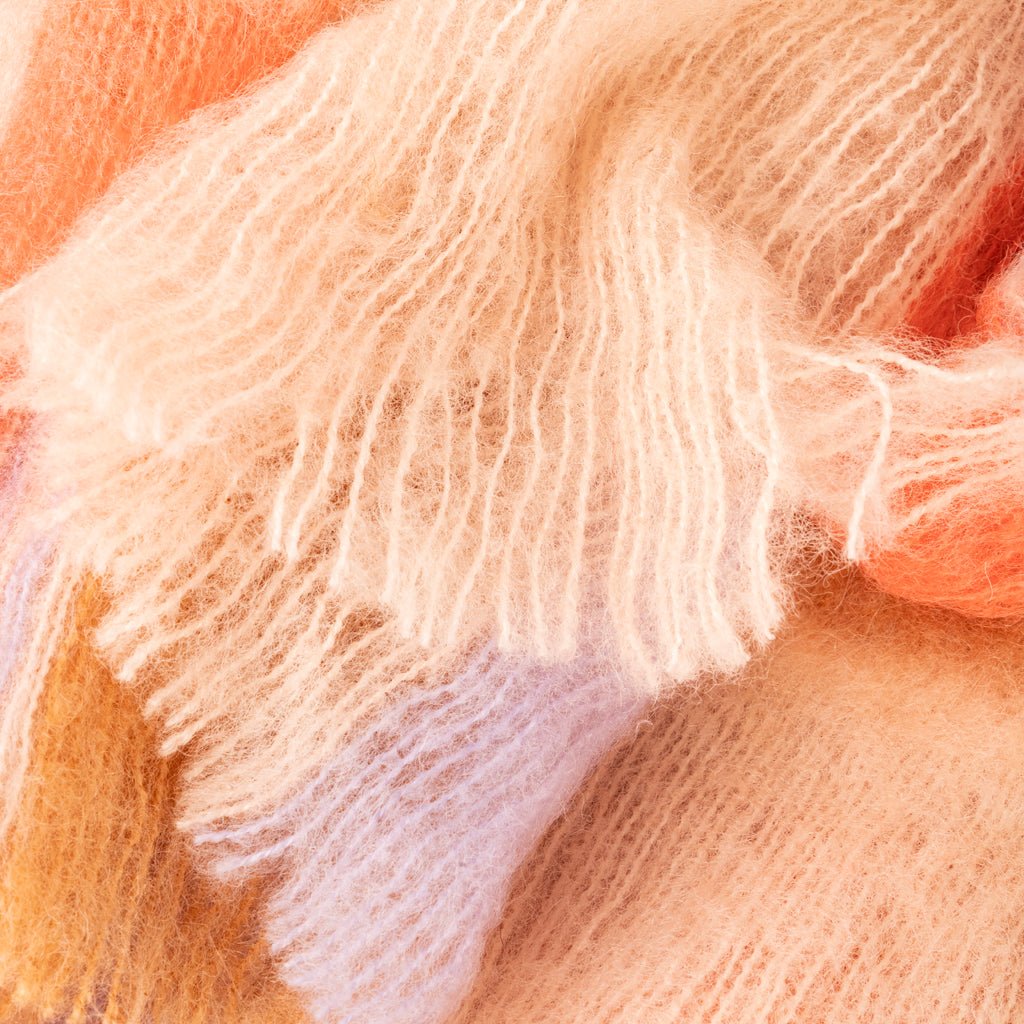 Manta de Acrílico com Franjas Multicolor WOODLAND - Gato Preto