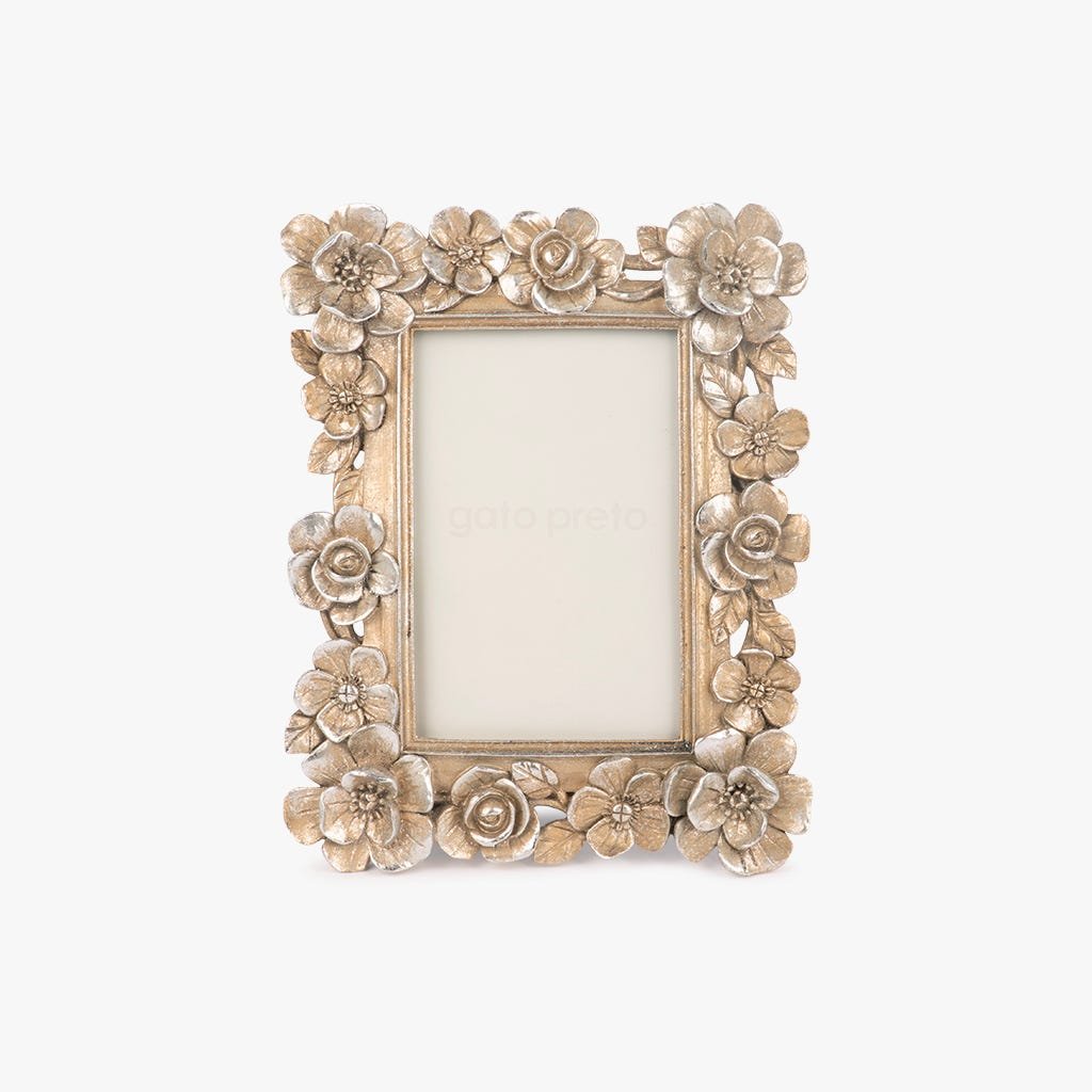 Moldura com Flores Prata 10x15 LA ROCHELLE - Gato Preto