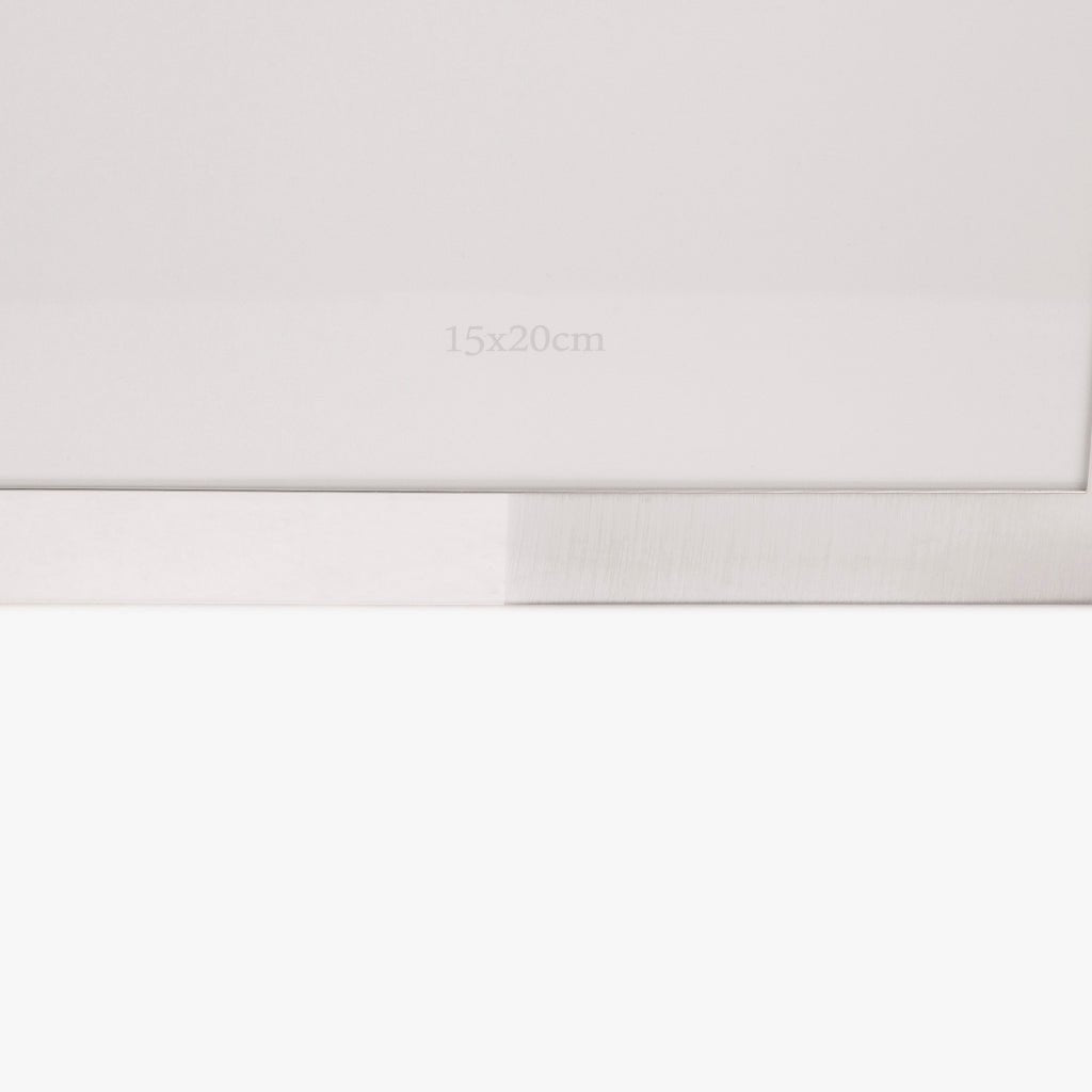 Moldura Tons Prateado 15x20 SHINY & BRUSHED - Gato Preto