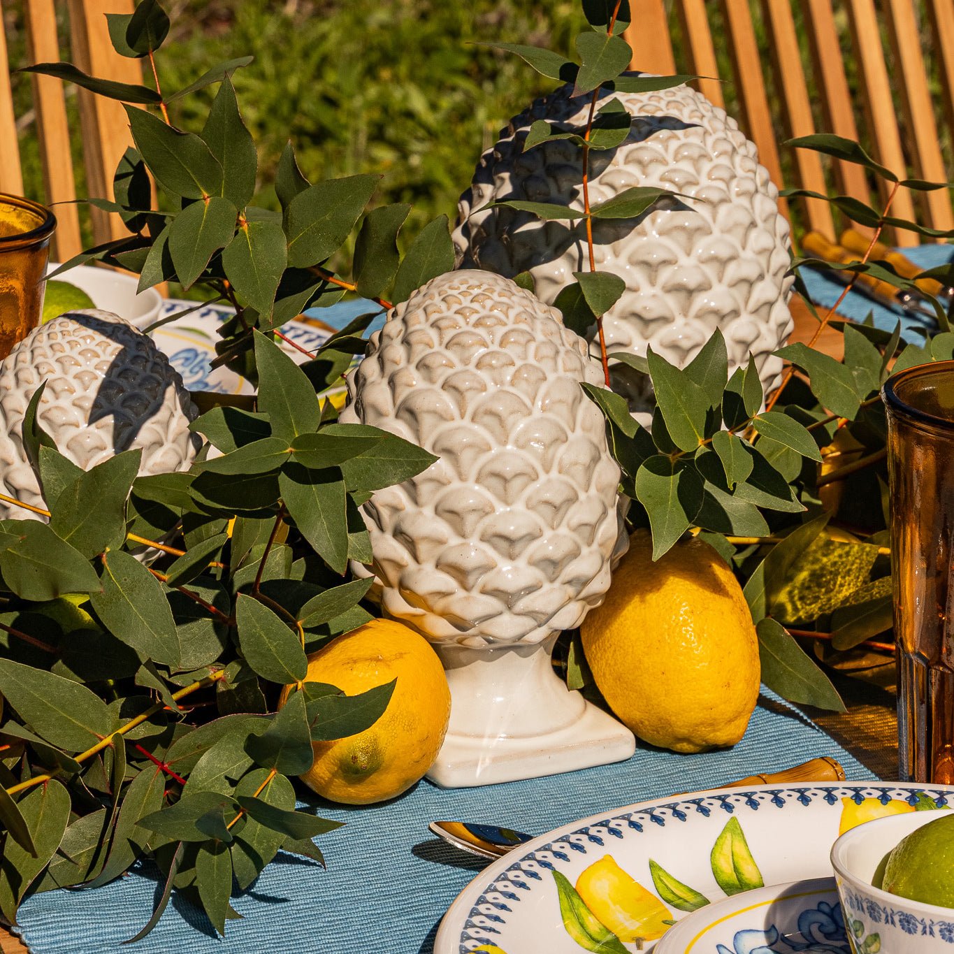 Peça decorativa PINHA - Gato Preto