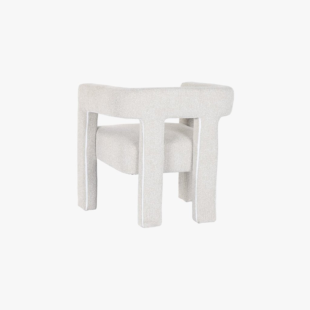 Poltrona Branca 67x61x67 MALVA - Gato Preto