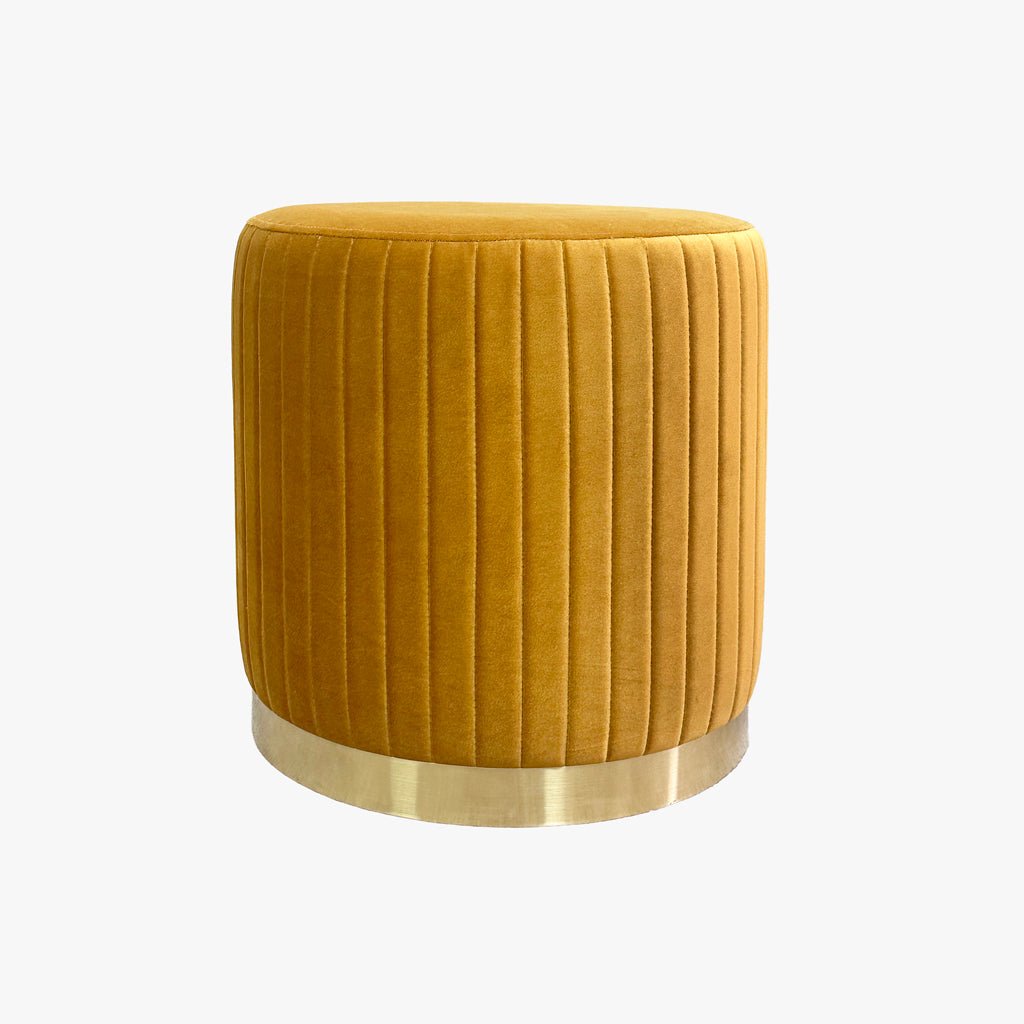 Pouf Mostarda de Veludo com riscas em dourado ANDRIA - Gato Preto