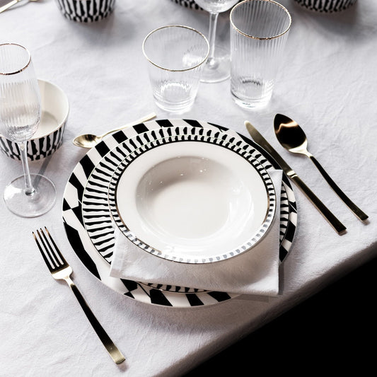 Prato de Sopa BLACK CAT - Gato Preto