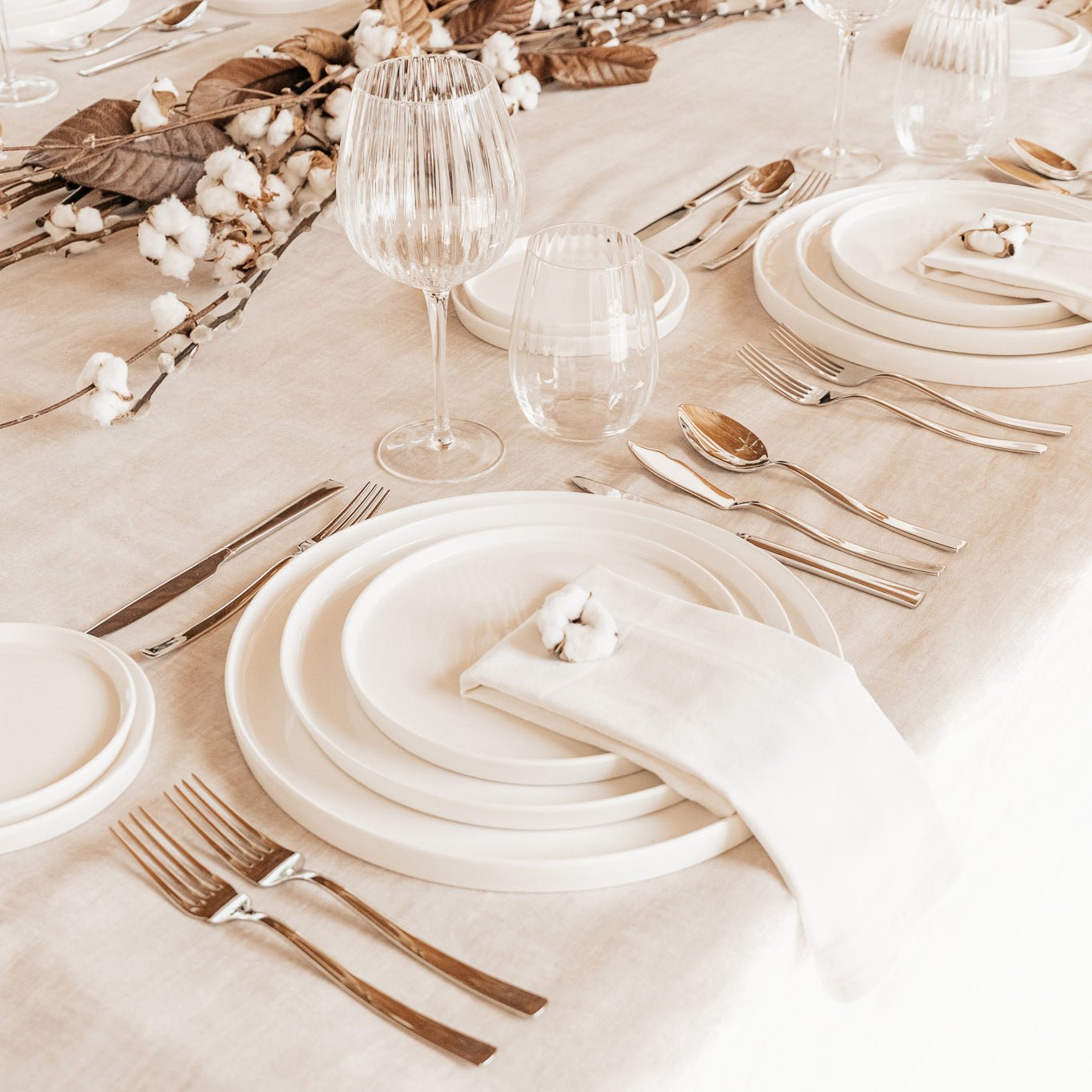 Prato Raso 26 cm BRIGHT WHITE - Gato Preto