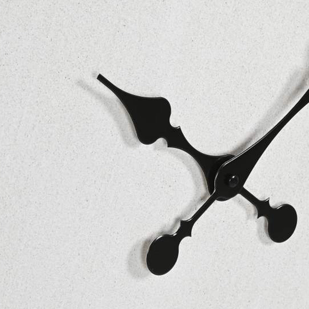 Relogio Palhinha Br 85x7x85 - Gato Preto