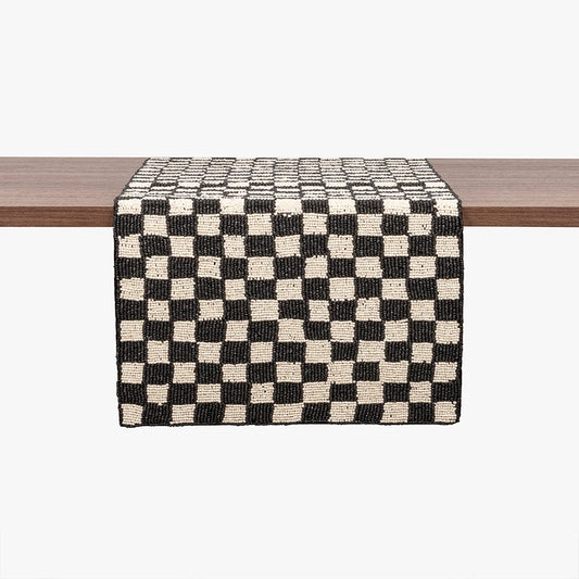 Runner de Mesa Missangas Quadrados Pretos e Brancos CHECKS - Gato Preto
