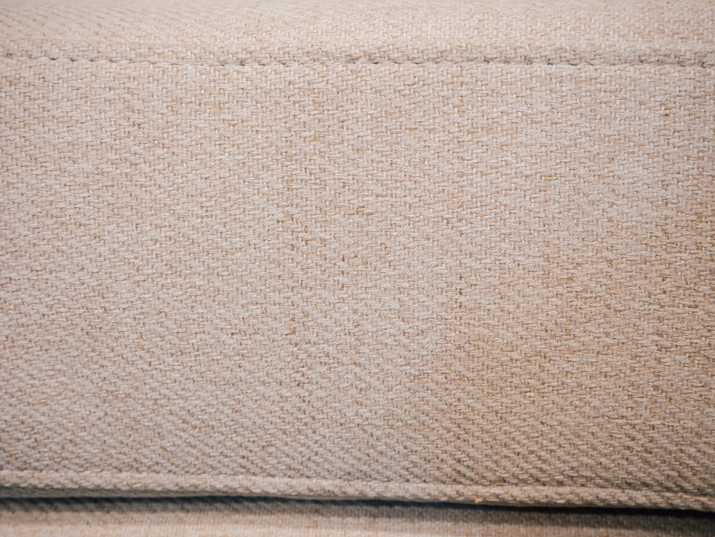 Sofá cama com 2 pufes bege AVERY - Gato Preto