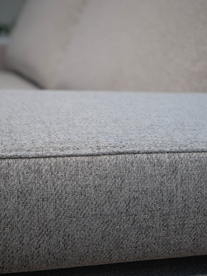 Sofá cama com 2 pufes cinza AVERY - Gato Preto