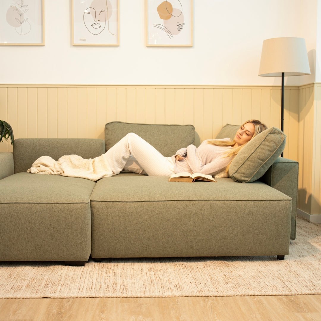 Sofá cama com chaise longue reversível verde JADE - Gato Preto