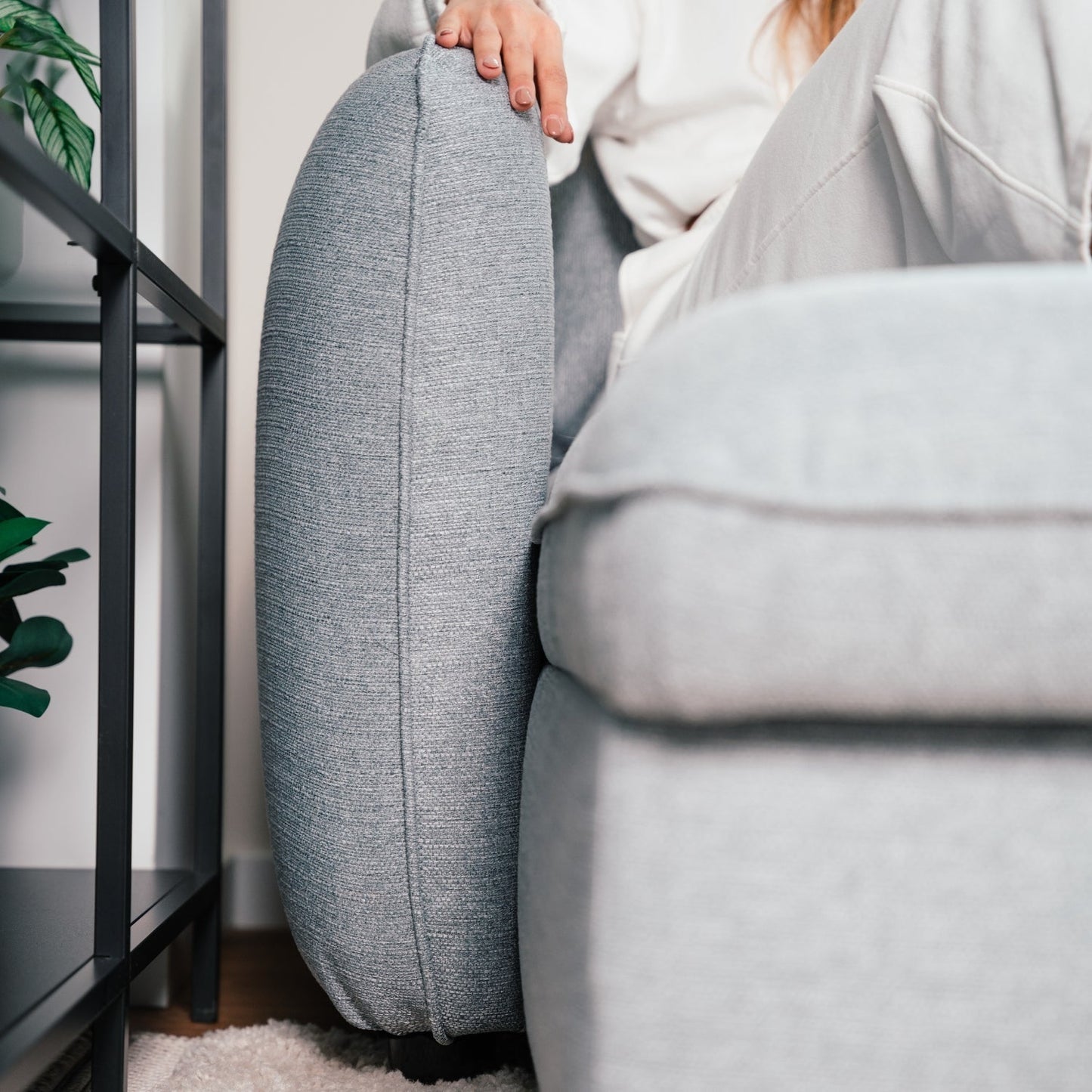 Sofá cama sistema easybed com chaise longue reversível cinza VOGUE - Gato Preto